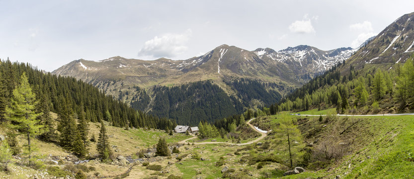 Panorama S&ouml;lktal in der Steiermark, &Ouml;sterreich