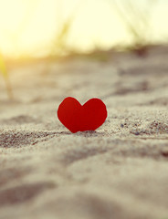 Fototapeta premium Heart on the Seashore