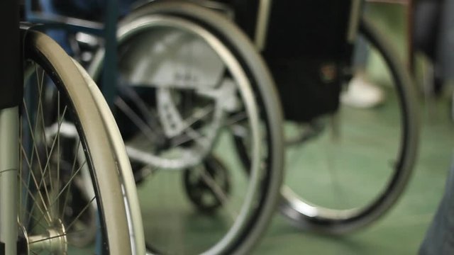 wheelchair, the man in wheelchair 