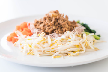 whole wheat  noodle crepe with tofu