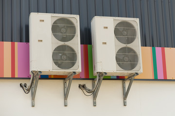 Air conditioning compressoroutsoor on the wall