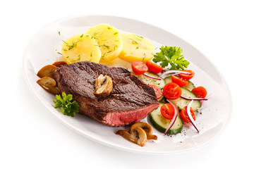Grilled beef steak and vegetables