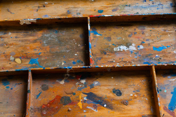 Partitioned wooden shelf