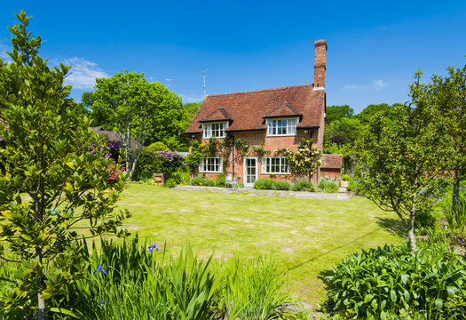 English Cottage House 