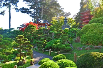 Poster San Francisco: il Japanese Tea Garden il 16 giugno 2010. Creato nel 1894 all'interno del Golden Gate Park, è il più antico giardino pubblico giapponese negli Stati Uniti © Naeblys