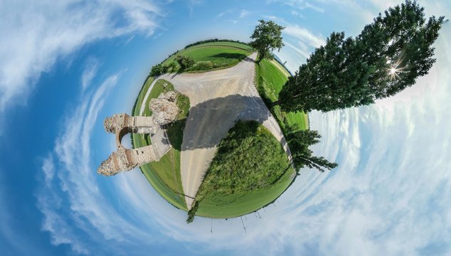  heidentor little planet