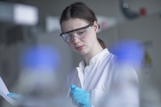 Lab technician in lab
