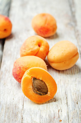apricots