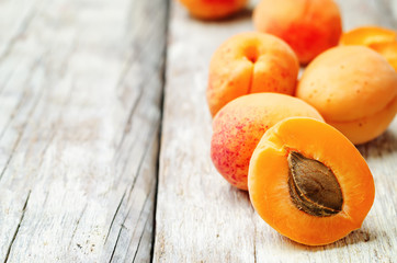 apricots