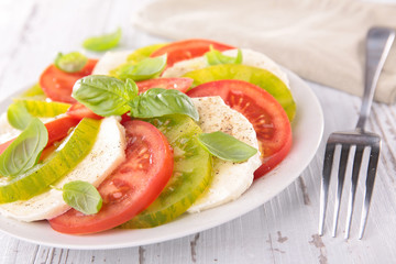 tomato salad with mozzarella and basil