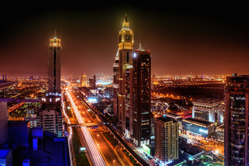 Fototapeta na wymiar Dubai Downtown bei Nacht