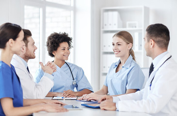 Fototapeta premium group of happy doctors meeting at hospital office