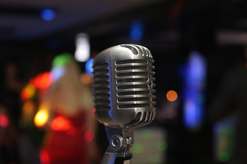 retro microphone