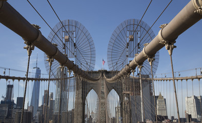 Naklejka premium brooklyn bridge during a sunny day in new york