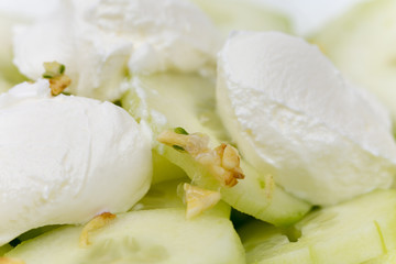 Cucumber salad with onions and cream