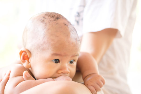 4 Months Baby Hair Cut