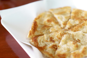 Sliced round Roti