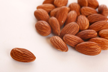 アーモンド