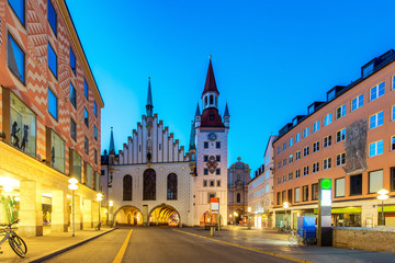 Obraz premium Night panorama of Marienplatz, Munich City, Germany.