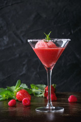 Strawberry sorbet with mint