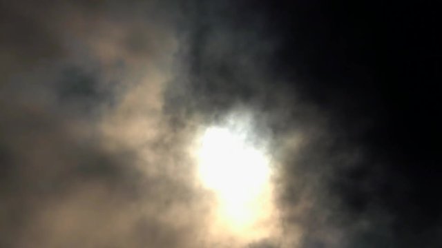 4K・太陽と流れる雲・タイムラプス_3-313