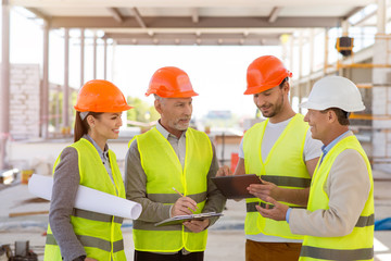 Construction worksers. Best team