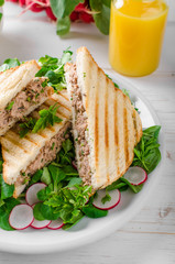 Tuna salad sandwitch