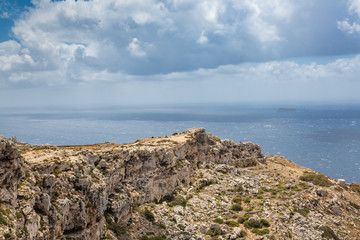 Fototapeta na wymiar Rocky cliff, Malta