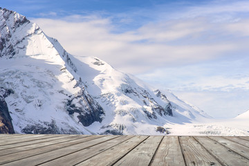 Empty wooden terrace with Mountain view of Franz Josefs Hohe Gla