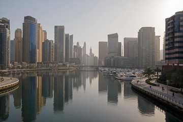 Fototapeta na wymiar sight of district Marina in Dubai at morning