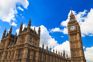 Obraz na płótnie Canvas Big Ben and house of parliament on Sunny Day, London, UK..