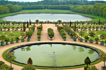 fountain and lake of the beautiful orangery garden, Versailles palace