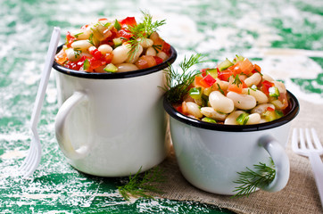 Salad with beans