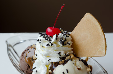 Ice cream sundae in a bowl