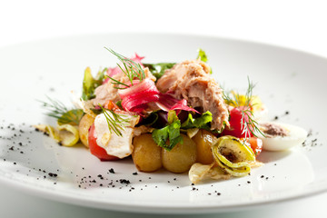 Salad with Seared Tuna