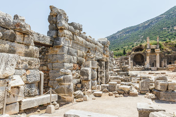 Fototapeta premium Ancient ruins site in Turkey, Old temple of Ephesus in summertime, Selcuk, Turkey