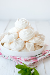 Air sweet meringue
