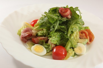 Salad with Arugula and eggs