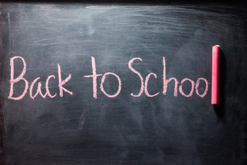 Obraz premium back to school with chalk on blackboard.Back to school concept