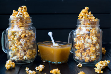 Sweet popcorn with caramel
