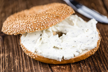 Sesame Bagel (with cream cheese)
