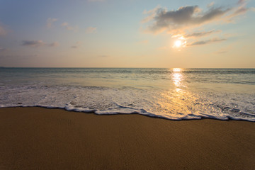 Fototapeta na wymiar sea sunset at beach