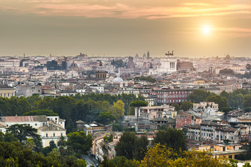 Fototapeta na wymiar Cloudy sunrise on Rome