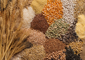 Cereal grains , seeds, beans - 112357859