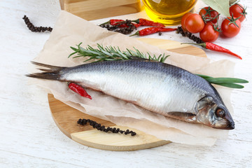 Herring with onion and rosemary