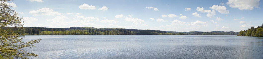 Möhnesee, Naturpark Arnsberger Wald, Sauerland, Nordrhein-Westfalen, Deutschland