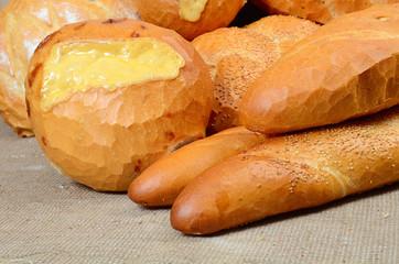 Several different kinds of bread