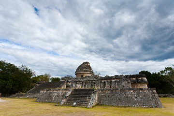 Fototapeta na wymiar Ancient ruins of Maya, Mexico, Chichen Itza