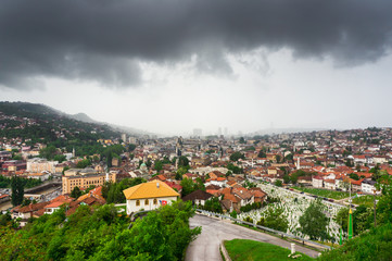 Fototapeta na wymiar Orage à Sarajevo, Bosnie-Herzégovine