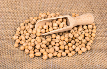 Dry chickpeas